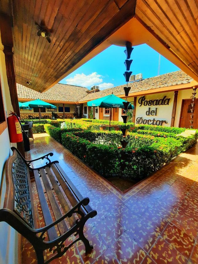 Hotel La Posada Del Doctor León Exteriör bild