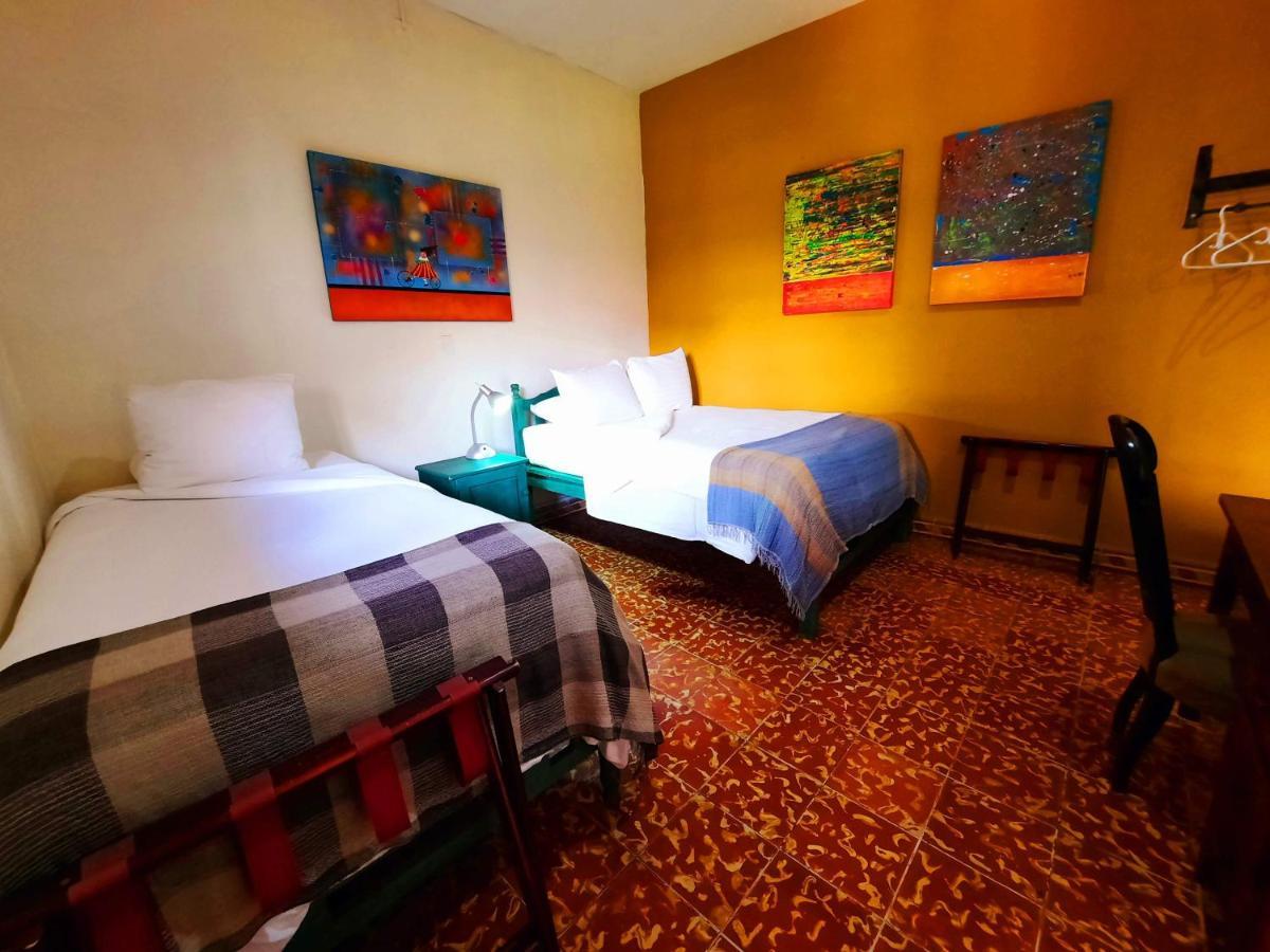 Hotel La Posada Del Doctor León Exteriör bild