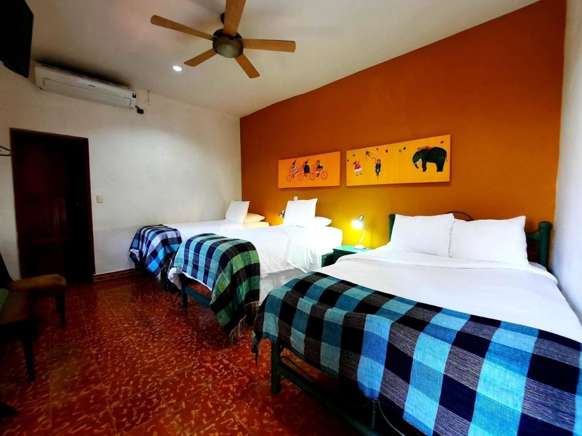 Hotel La Posada Del Doctor León Exteriör bild