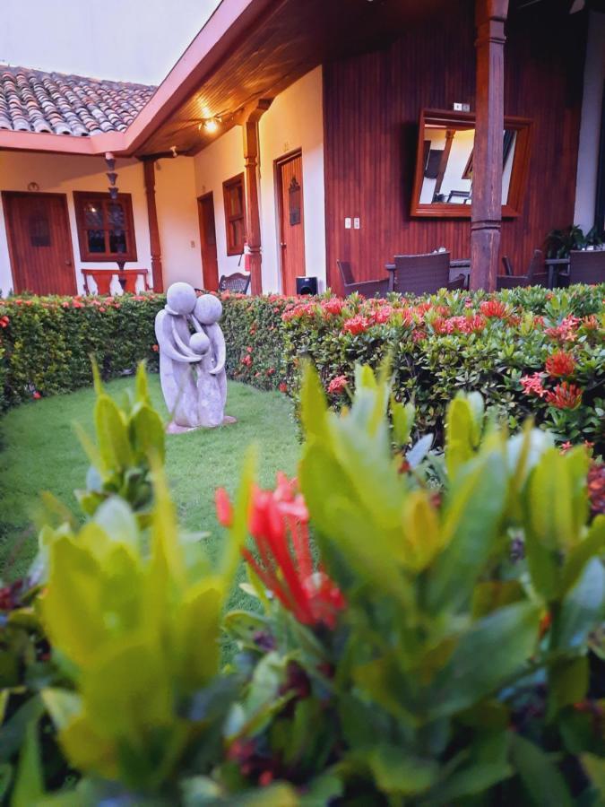 Hotel La Posada Del Doctor León Exteriör bild