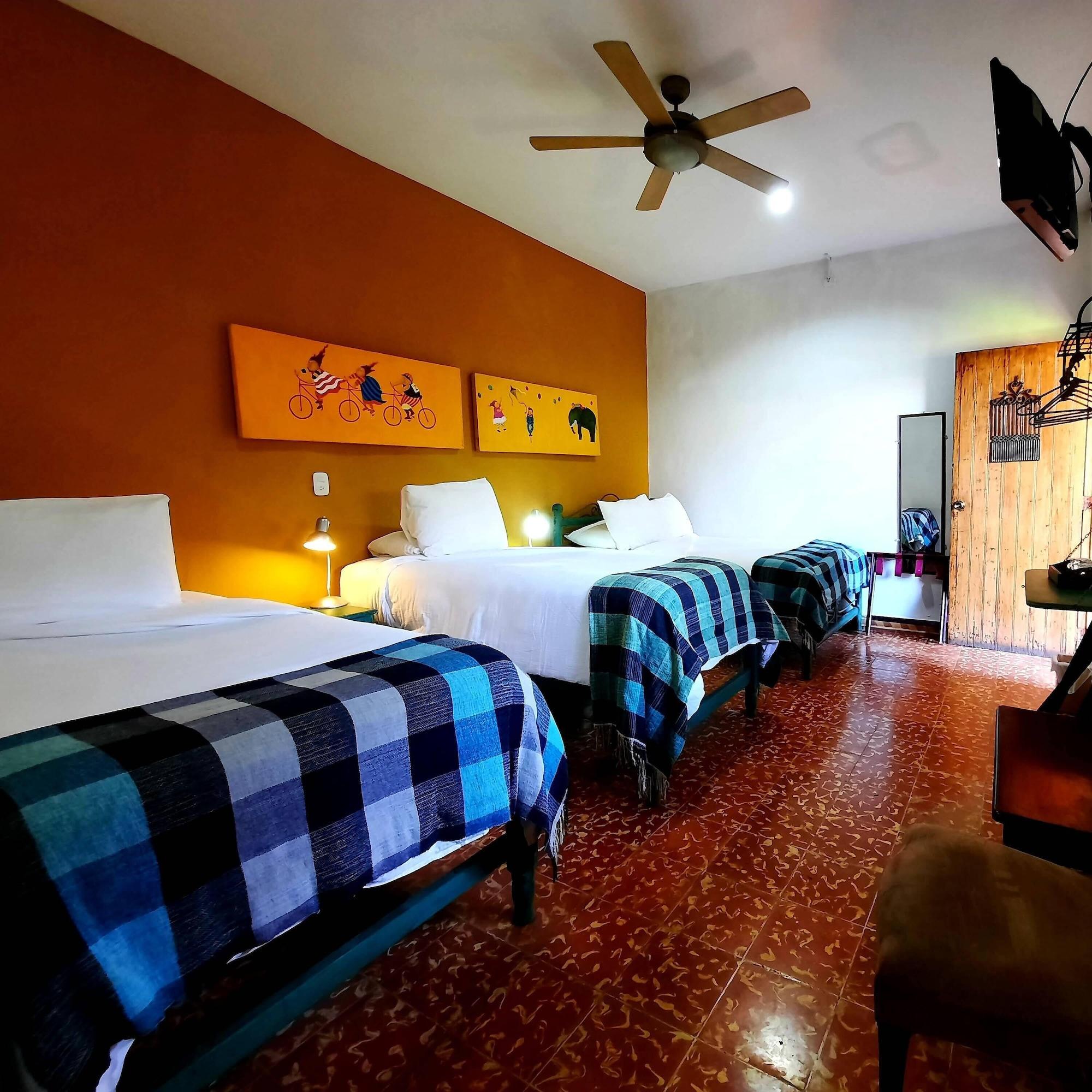 Hotel La Posada Del Doctor León Exteriör bild